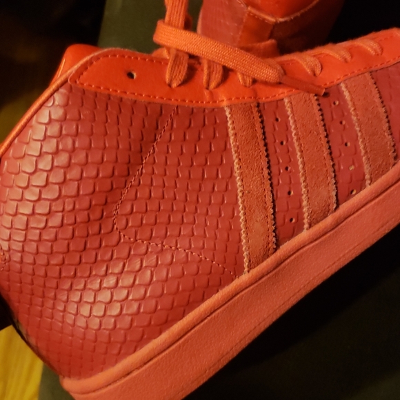 Adidas - Picture 6 of 6